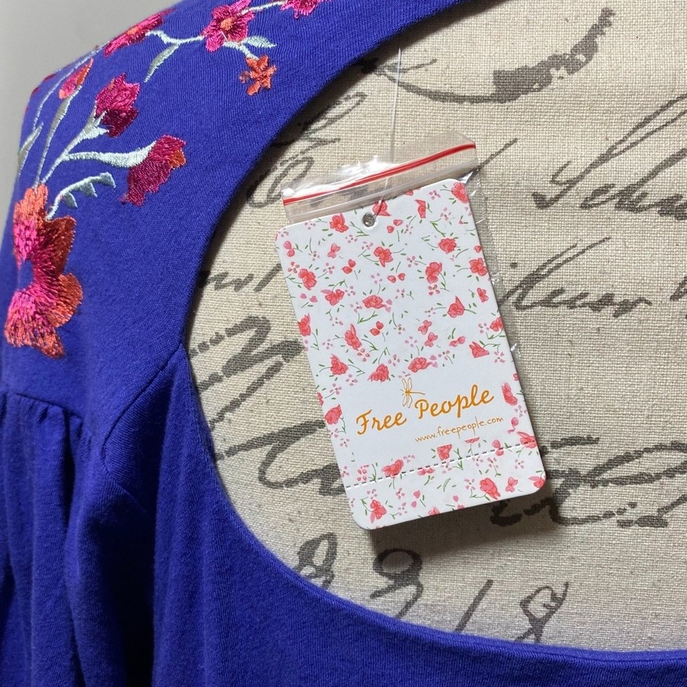 NWT Free People Cobalt Blue Lita Floral Embroidered Balloon Sleeve Cropped Top S - Picture 7 of 7